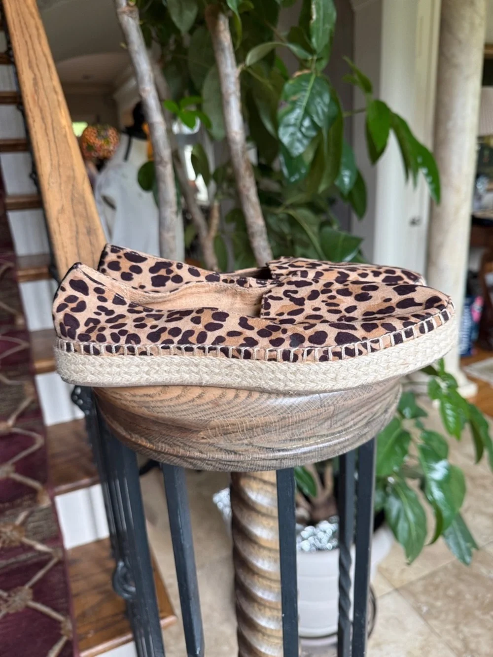 DR. SCHOLLS. Leopard print slip on shoe perfect condition size 8.